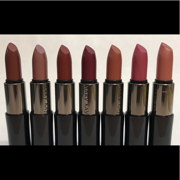 Mary Kay Cream Lipstick Discontinued - Picture 2 of 11